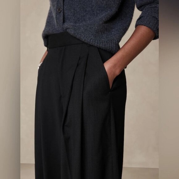 Banana Republic Siena Wool Wide-Leg Pant | Black | Size 6 - Picture 2 of 4